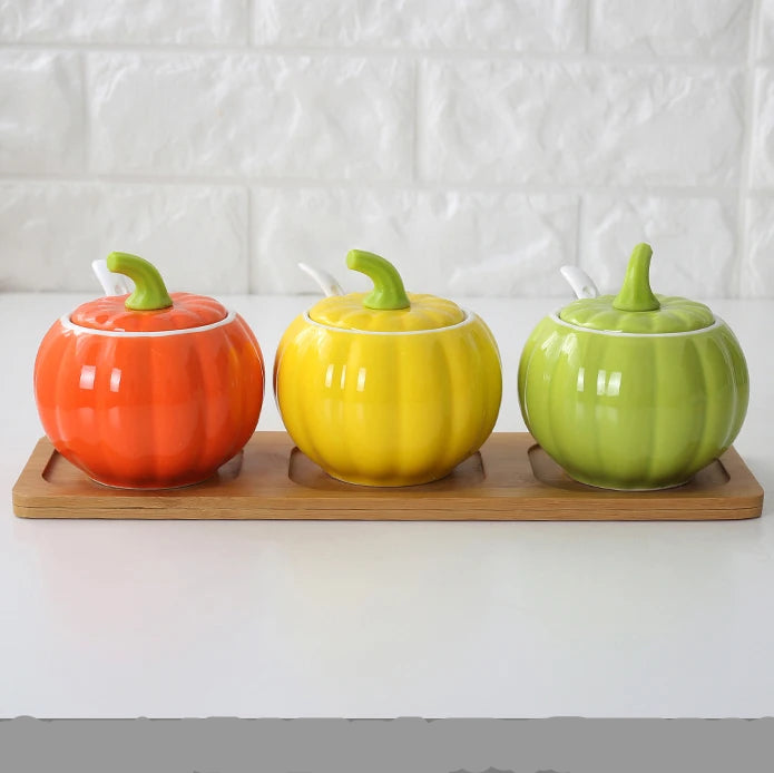 Les 3 citrouilles avec cuillères et présentoir plat