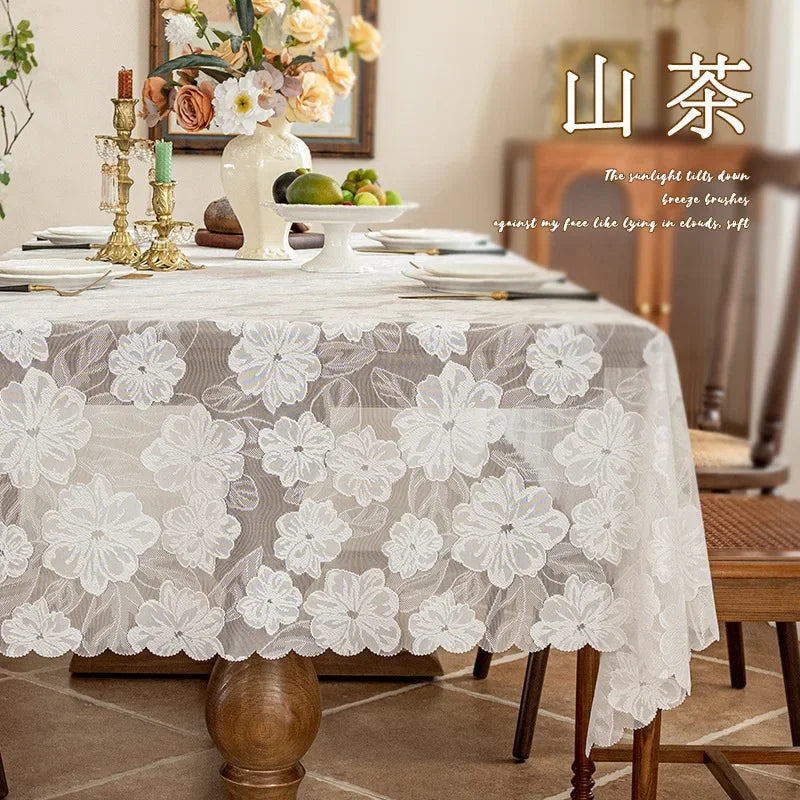 Nappe carrée ou ronde en dentelle Camelia