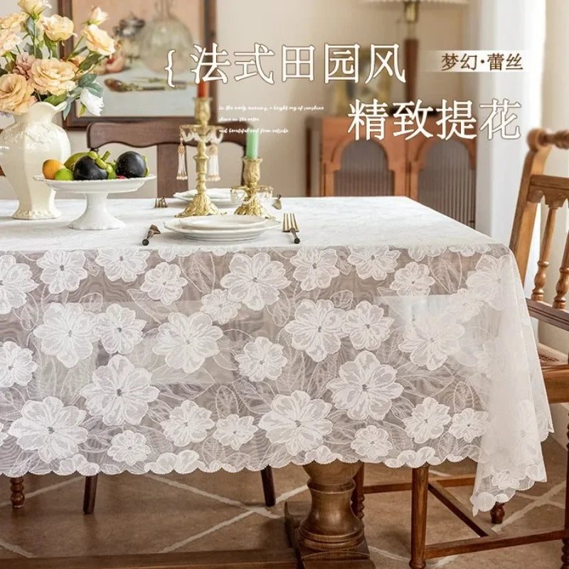 Nappe carrée ou ronde en dentelle Camelia