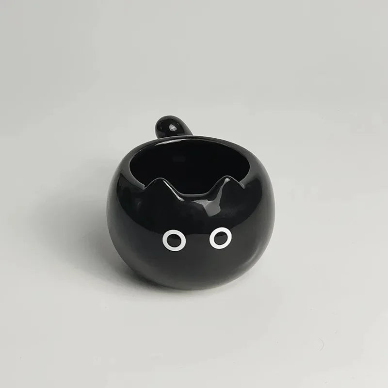 Tasse en forme de chat mignon