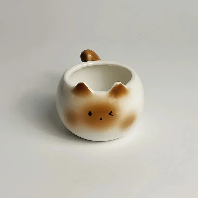 Tasse en forme de chat mignon