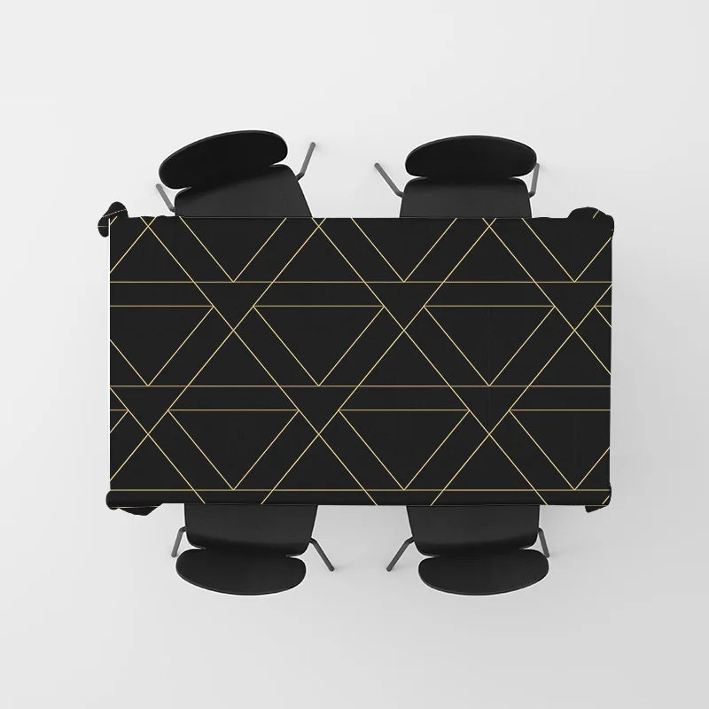 Nappe rectangulaire noire et or