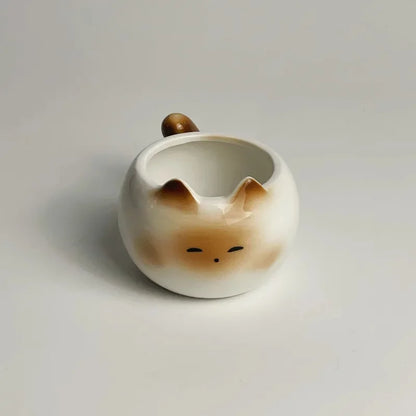 Tasse en forme de chat mignon