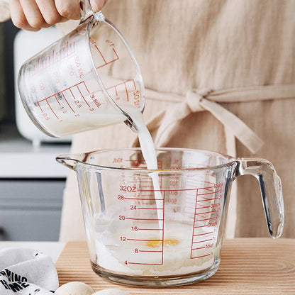 Tasse à mesurer en verre