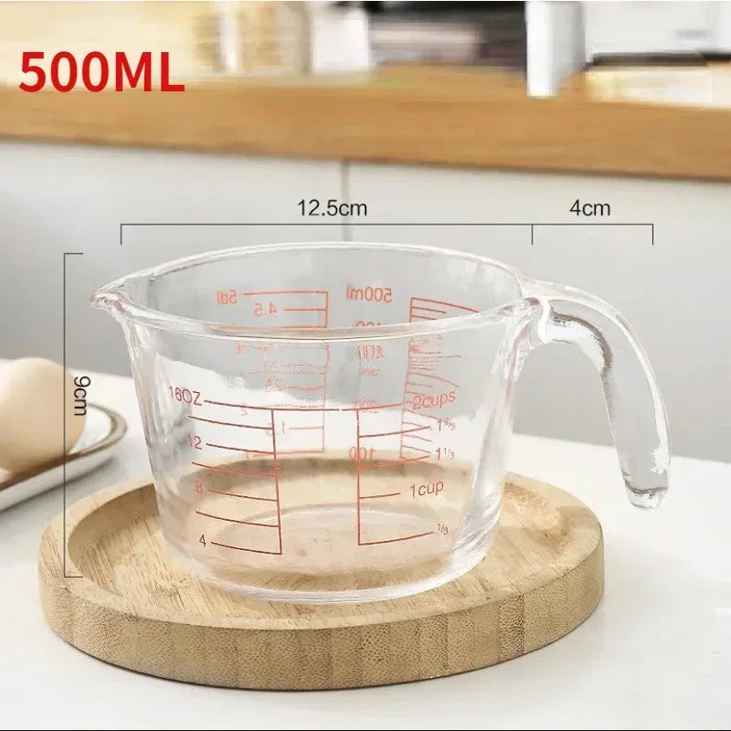 Tasse à mesurer en verre