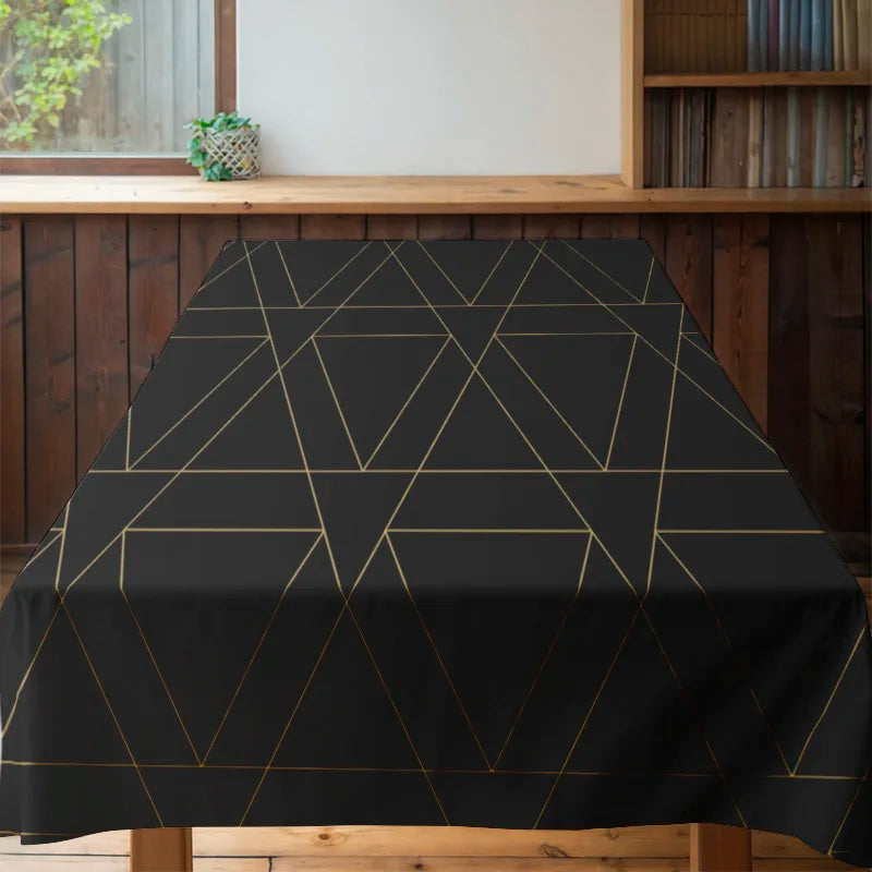 Nappe rectangulaire noire et or
